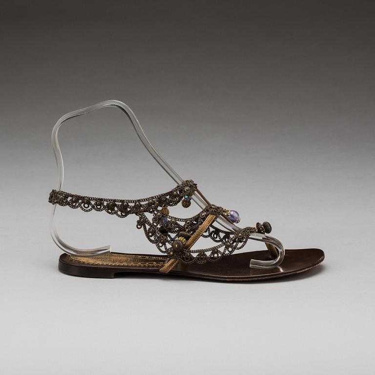 SKOR, Gianfranco Ferre.