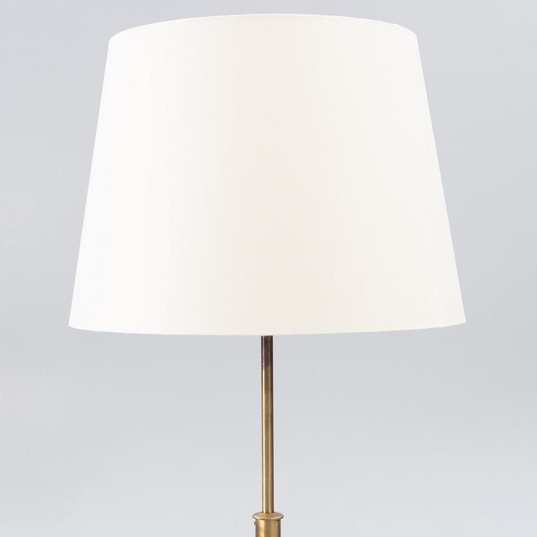 Josef Frank, golvlampa modell "G2148", Firma Svenskt Tenn.
