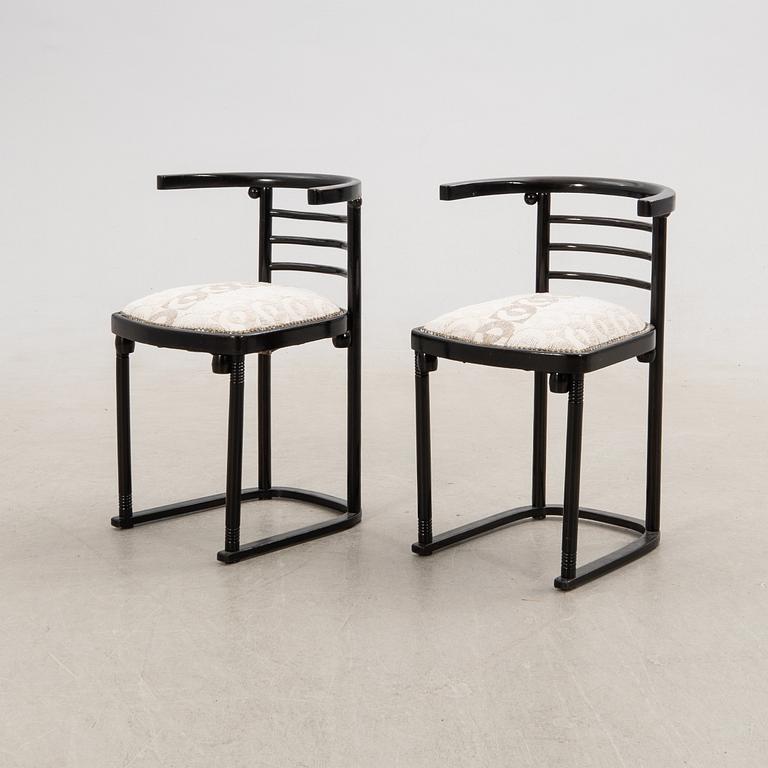 Josef Hoffmann, attributed to, Attributed armchairs, a pair from the first half of the 20th century.