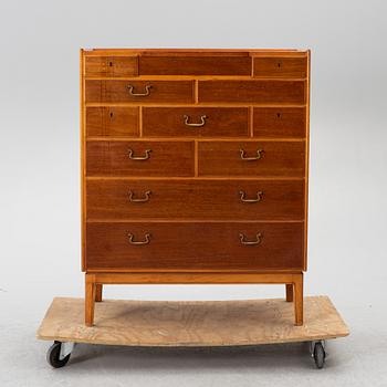 A dresser, 1940s/50s.