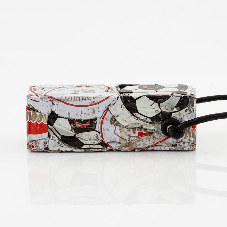 César Baldaccini, compression, pendant made of compressed beer bottle caps.