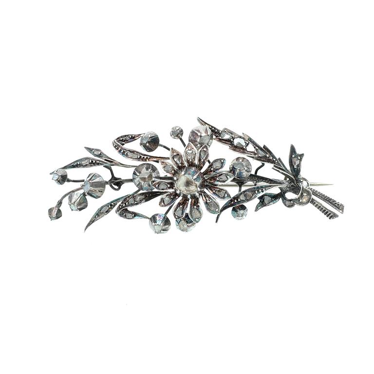 Silver brooch with rose-cut diamonds, second half of the 19th century.