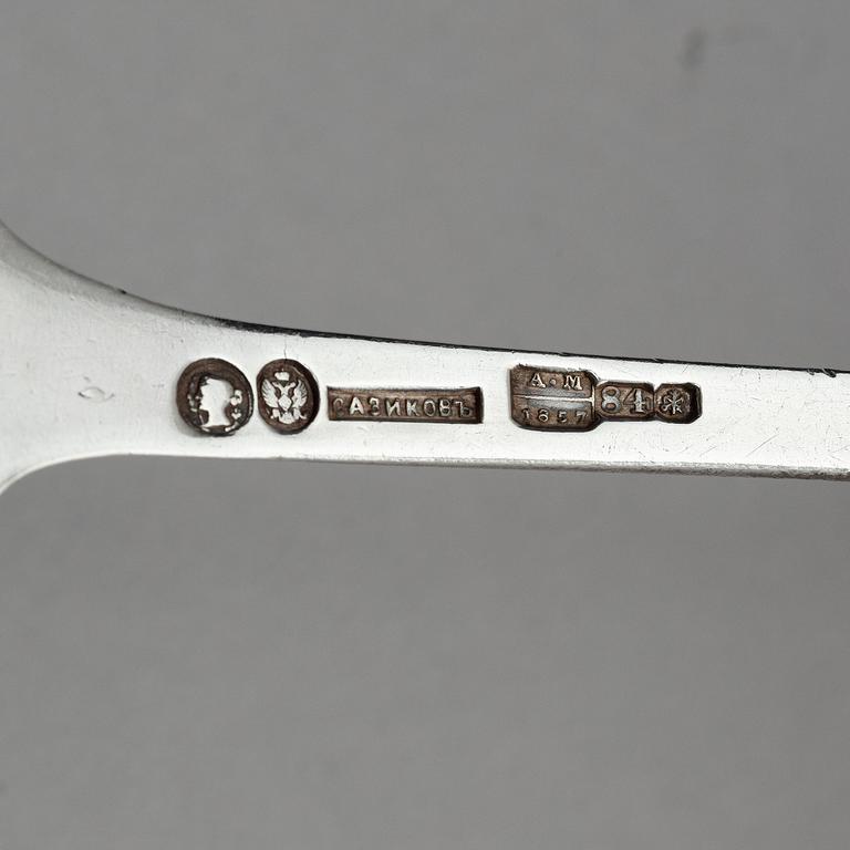 An Italian 20th century 188+3 pieces silver cutlery set, marks of Società Italiana Argenti di Pordenone.