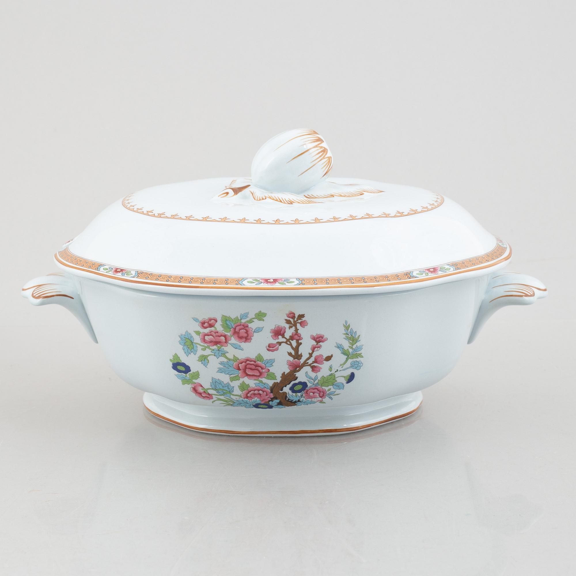Dinner service, 148 pieces, stoneware, "Lotus", Rörstrand, second half of the 20th century.