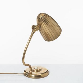 Harald Notini, bordslampa, modell "15470", Arvid Böhlmarks Lampfabrik, Stockholm, 1940-tal.