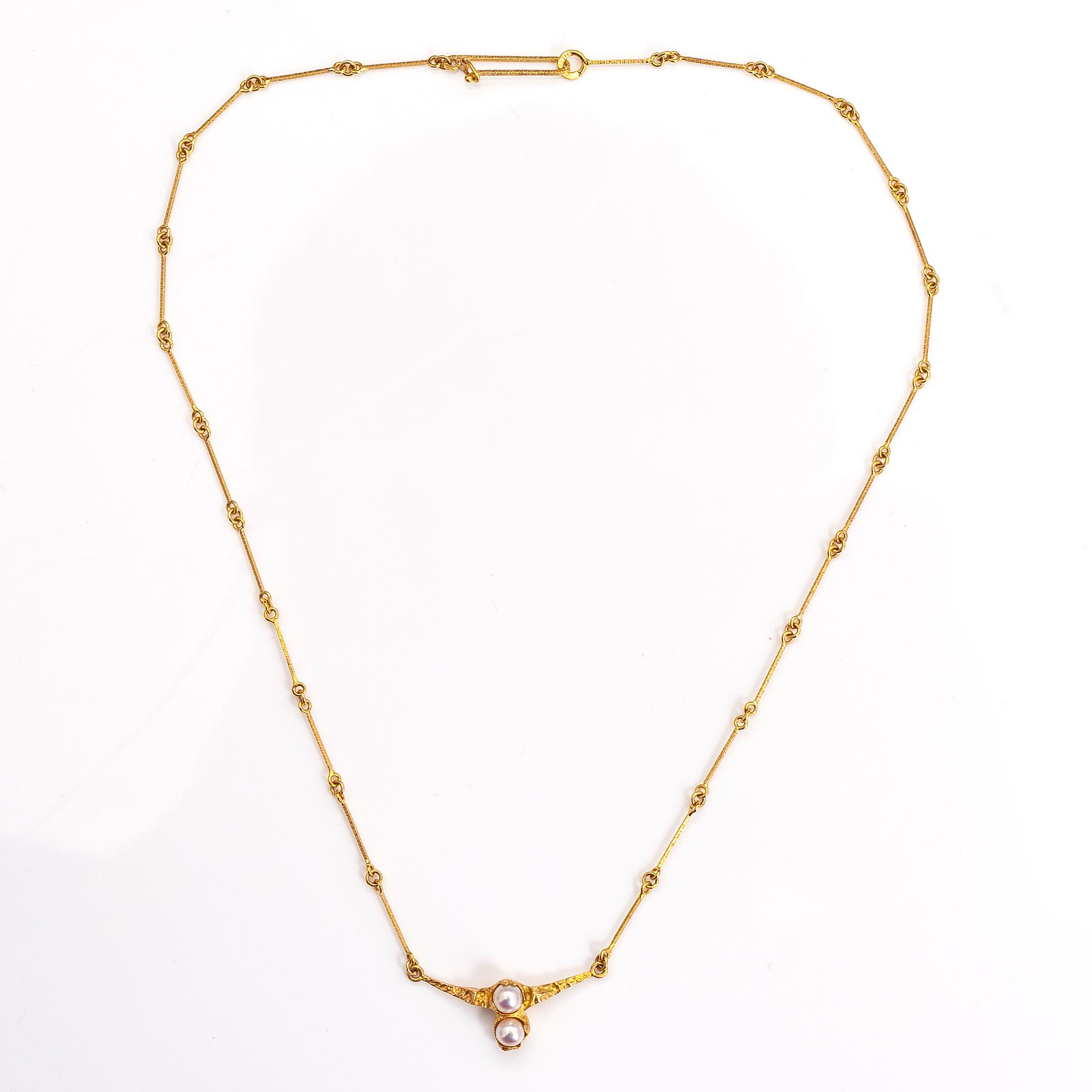 BJÖRN WECKSTRÖM, KAULAKORU "Cheek to cheek", 14K kultaa, viljellyt helmet. Lapponia 1988.