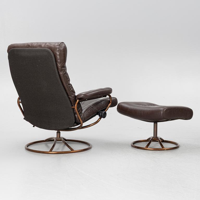 Armchairs, a pair, Stressless, Ekornes, later part of the 20th century.