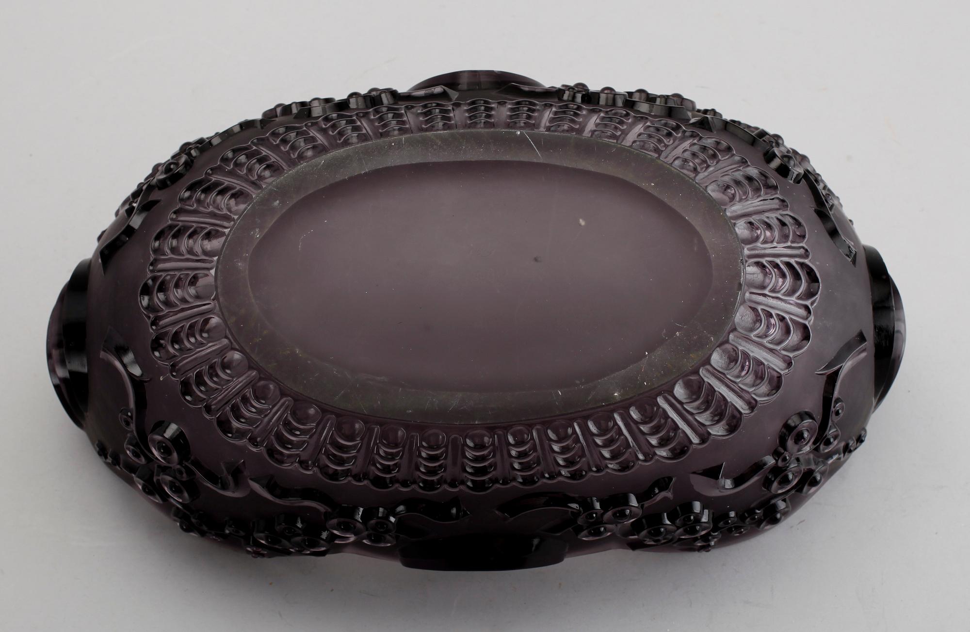 SKÅL, lilatonat glas, Edvin Ollers, 1900-talets första hälft.