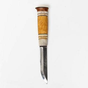 A half-horn knife.