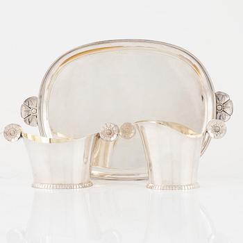 Silverföremål, 9 delar, bland annat Eric Råström, Råströms Silver- O Nysilverfabrik, Stockholm, 1955.