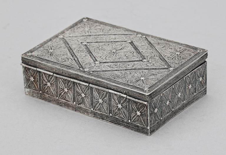 SKRIN, silver, Ryssland. 1800/1900-tal. Vikt 297 g.