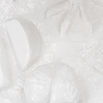 William Sweetlove, "Chicken on rock" (White).