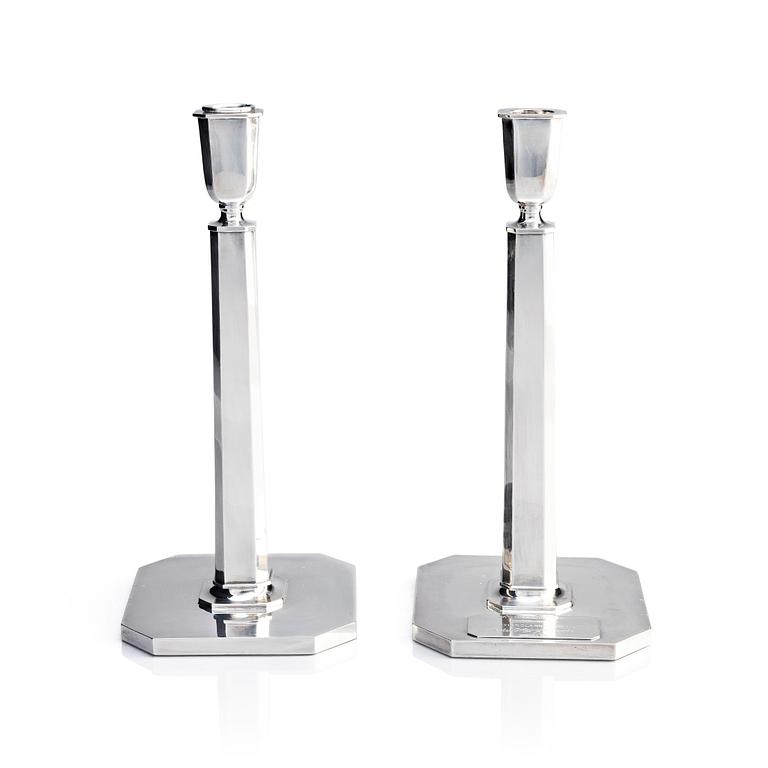 Sven Carlman, a pair of silver candlesticks, Carlman Silversmide AB, Stockholm 1957.