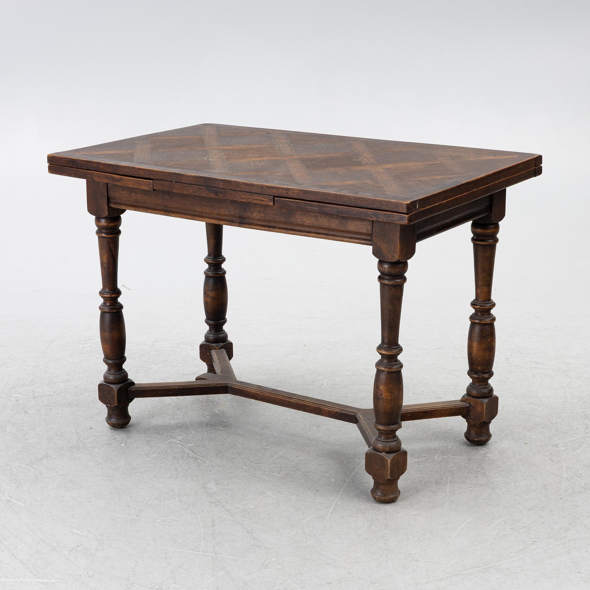 Bord, barockstil, omkring 1900.