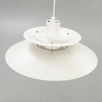 Poul Henningsen, taklampa, "PH 5", Louis Poulsen, Danmark.