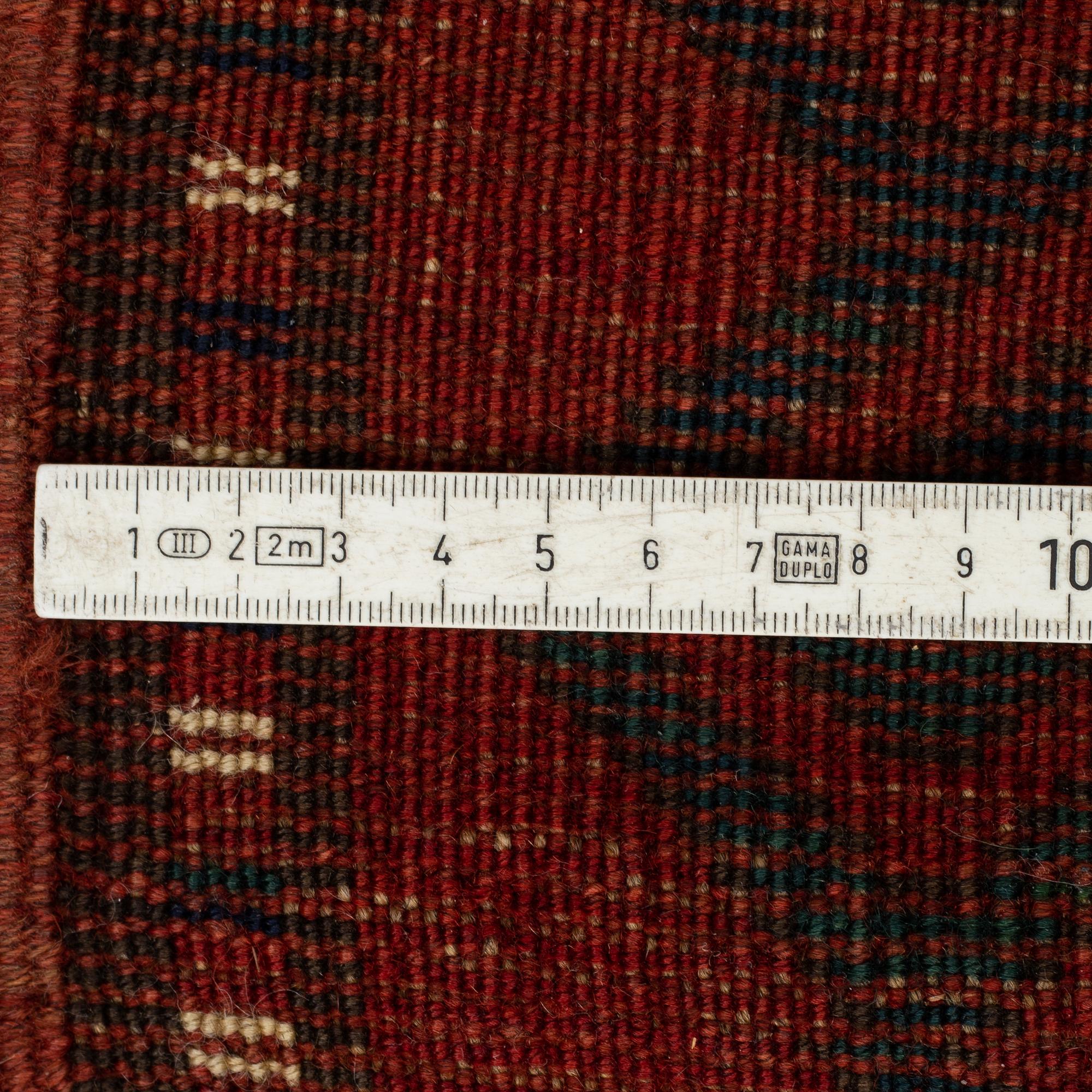 MATTO, a semi-antique Kazak probably, ca 277 x 198,5 cm.