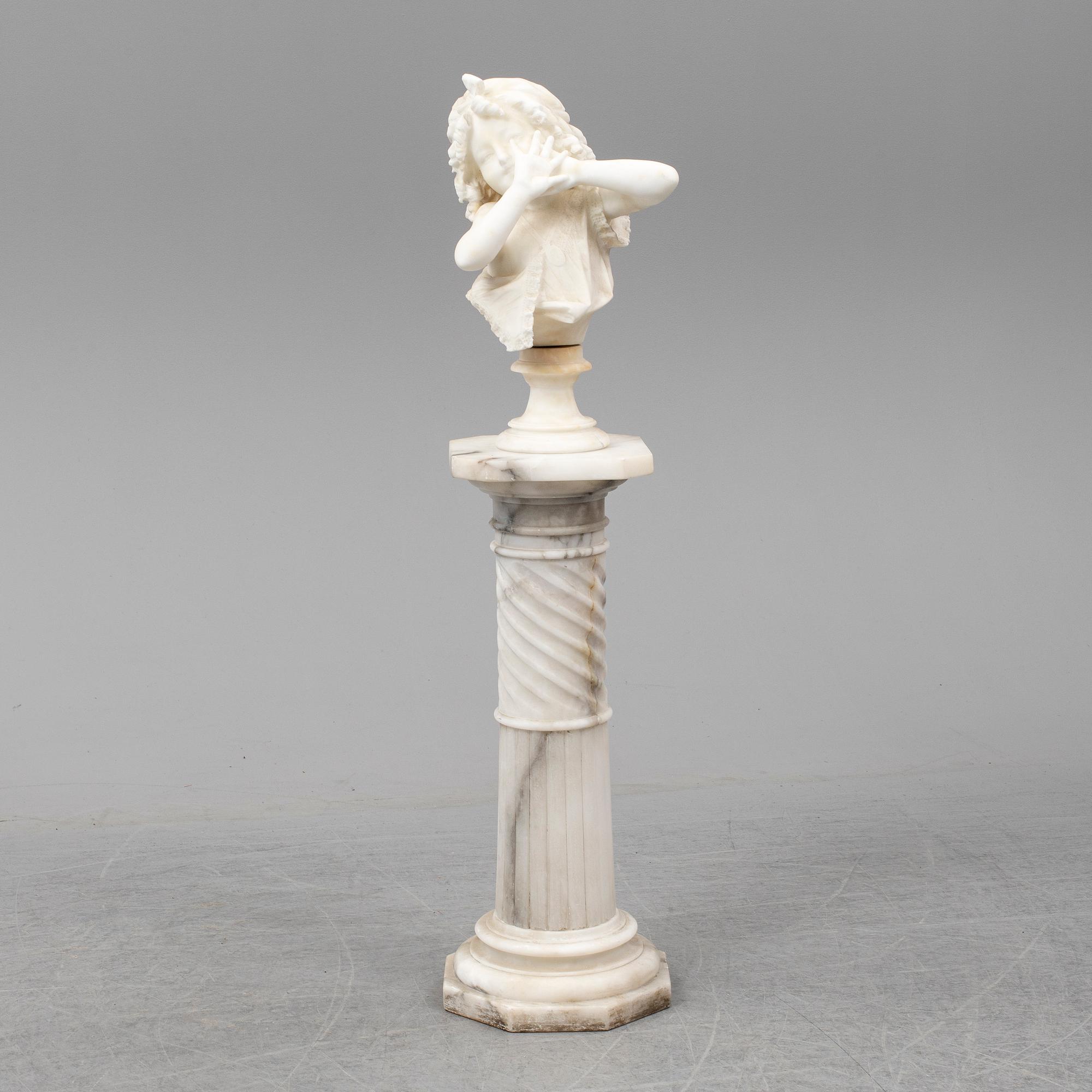 UNKNOWN ARTIST 19TH/20TH CENTURY, sculpture and pedestal. Unsigned. Marble and alabaster.