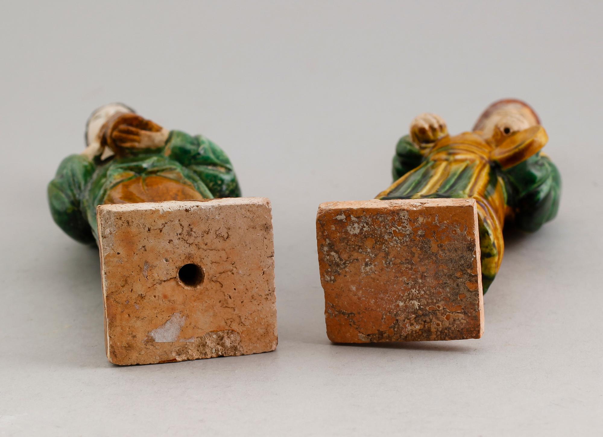 FIGURER, 1 par, lergods, Kina, 1800-/1900-tal.
