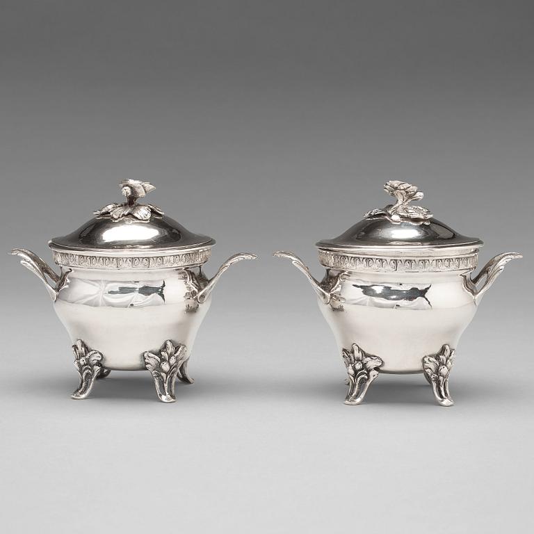 A PAIR OF SWEDISH SILVER SUGAR-BOWLS AND COVERS, Makers mark of Jacob Lampa, Stockholm 1778.