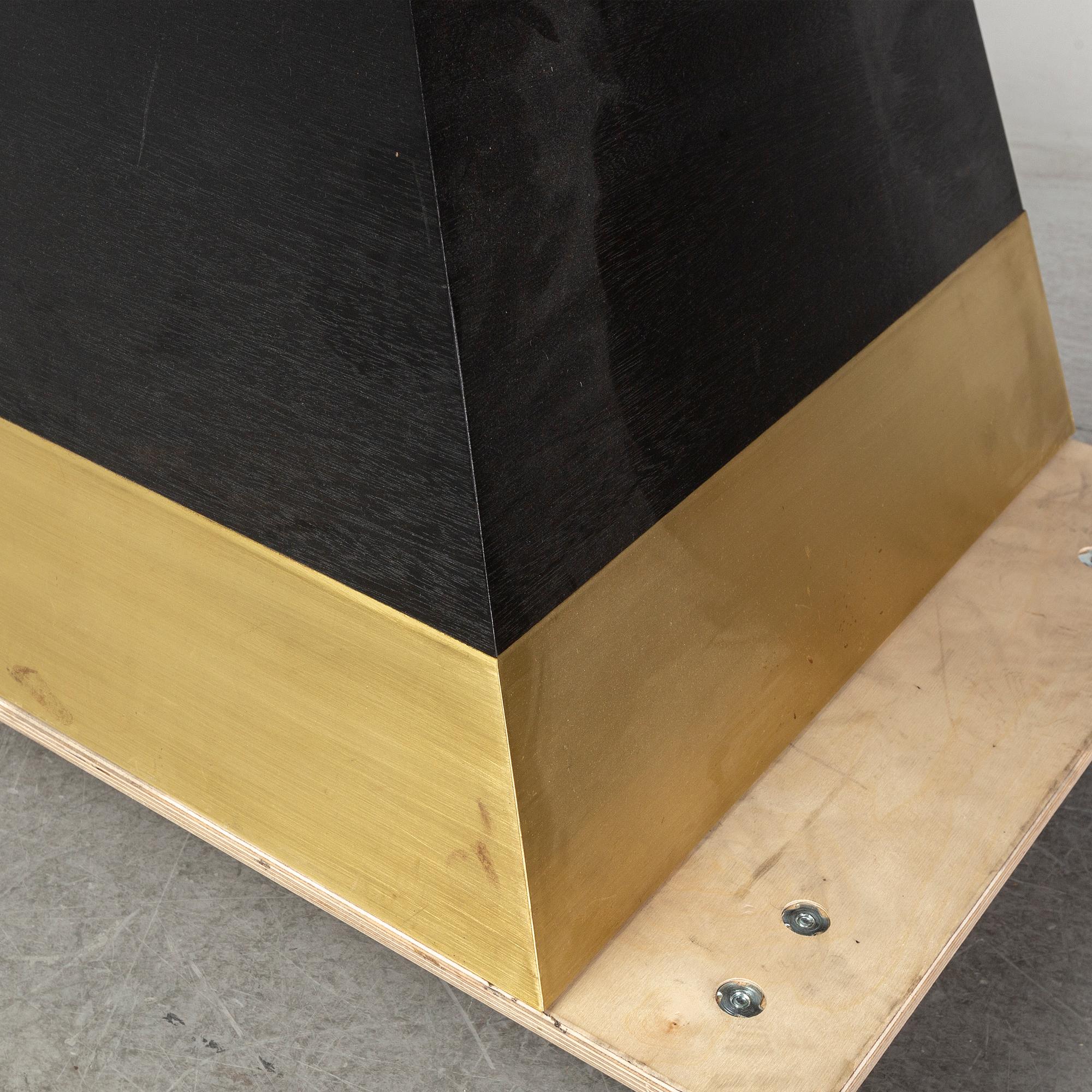 Cristian Branea, "Alkar Table", Materia, Rumänien.