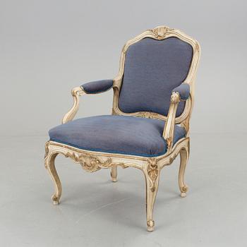 KARMSTOL, sekelskiftet 1900. Rokokostil.