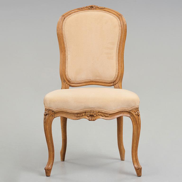 A Louis XV 18th century chair by Nicolas-Simon Courtois, master in Paris 1766.