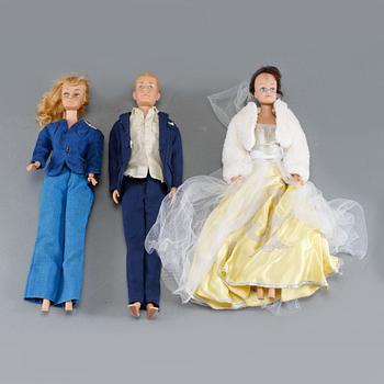 BARBIEDOCKOR, 3 st, samt TILLBEHÖR, Mattel, 1960-tal.