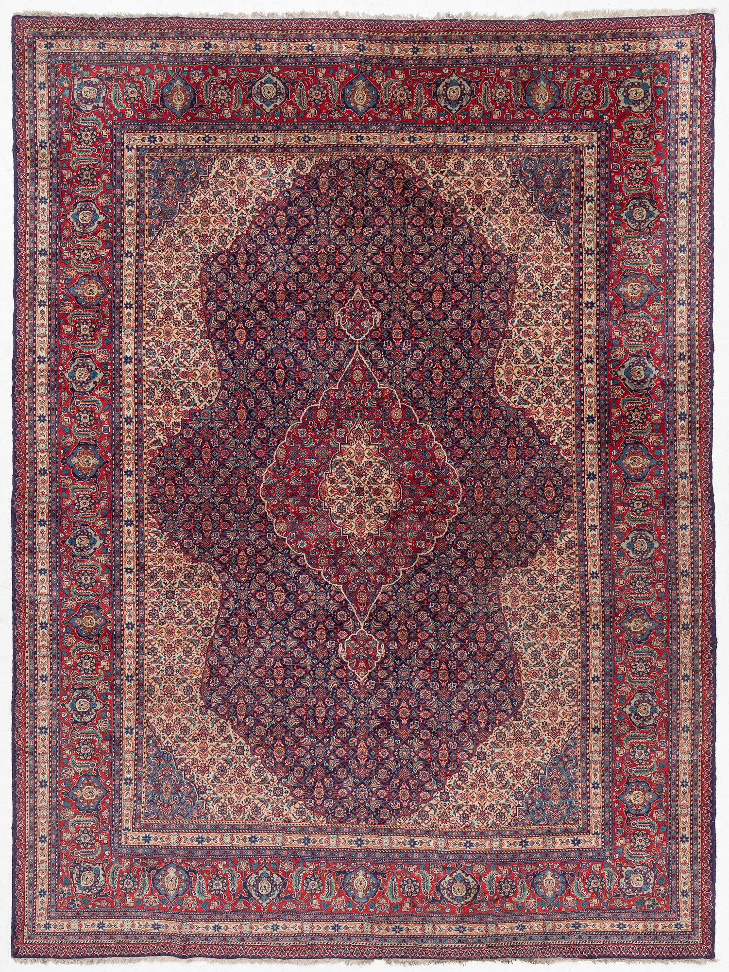 Carpet, oriental, approx. 405 x 305 cm.