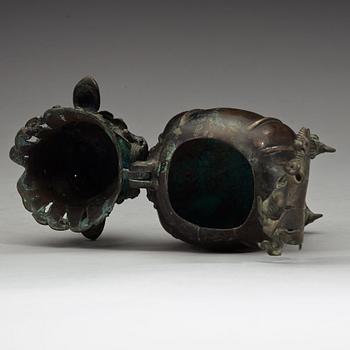 A bronze censer in the shape of a buddhist lion, Qing dynasty (1644-1912).