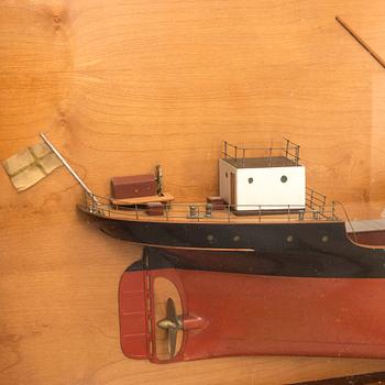 A half hull ship model, S/S Ivan Gorthon, launched 1924.