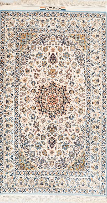 Carpet, Isfahan, signed, approx. 184 x 107 cm.