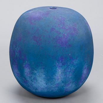 ERNA AALTONEN, skulptur, unik, stengods, signerad Erna Aaltonen. 1999.