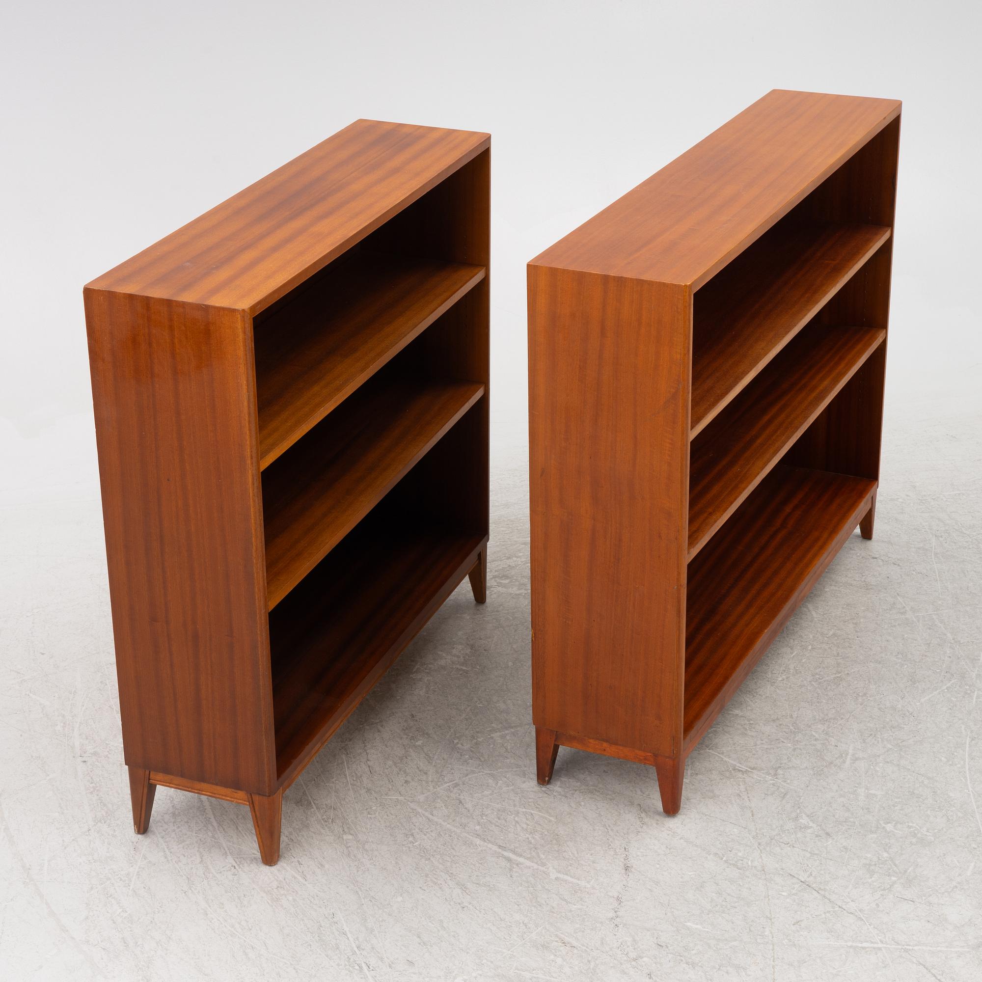 Two similar bookcases, 1930's/40's.