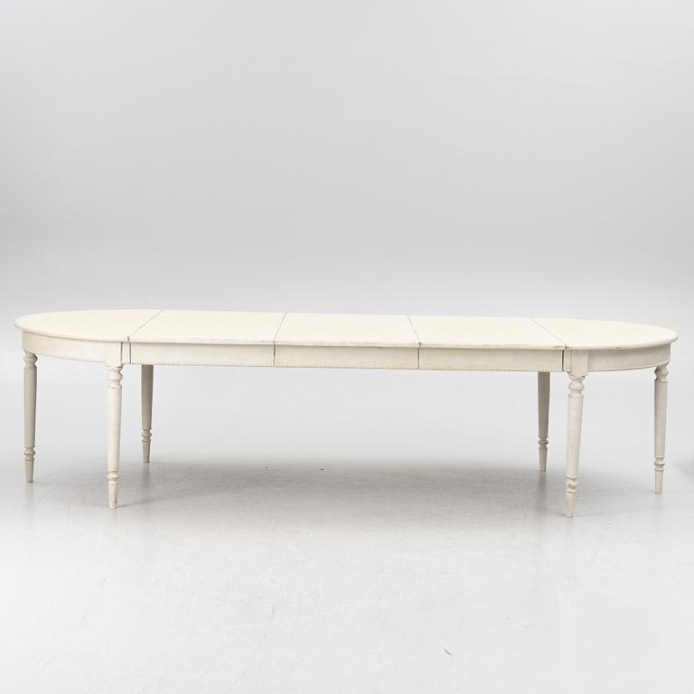 Dining table, late 19th century.