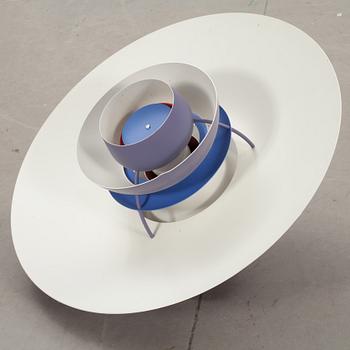 TAKARMATUR. PH 5. Poul Henningsen för Louis Poulsen, 1900-talets andra hälft.