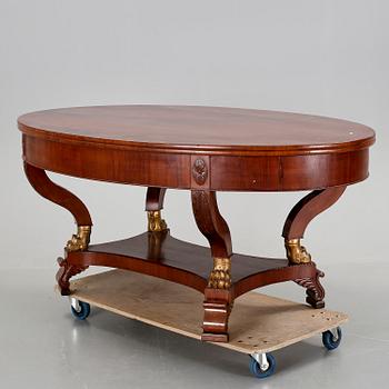 SALONGSBORD, empire, 1800-talets första hälft.