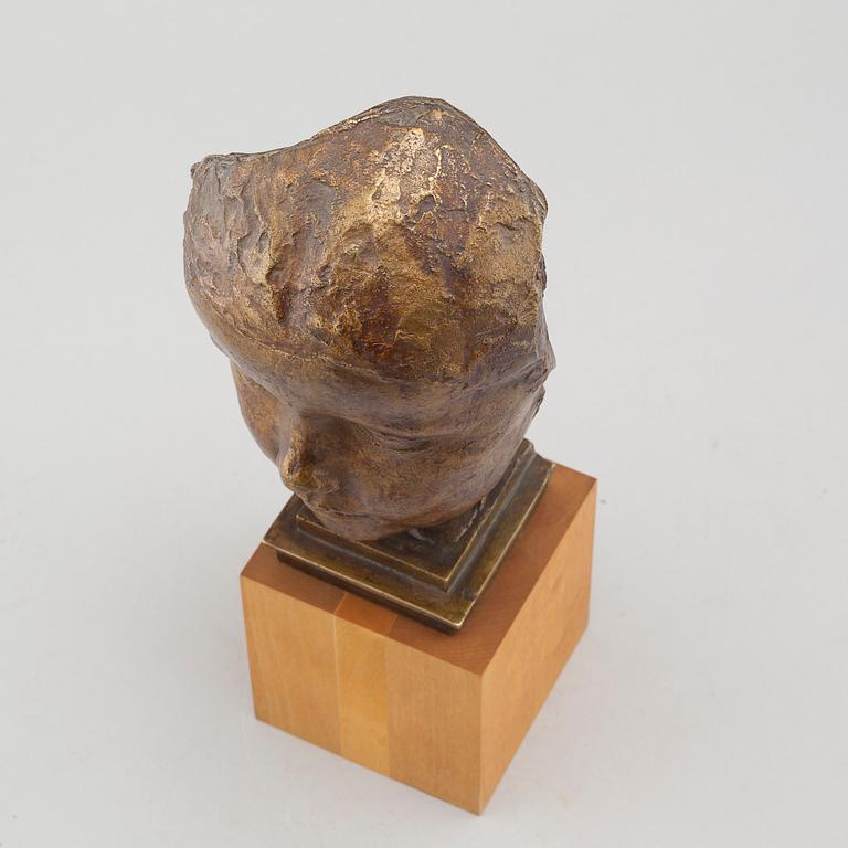 a bronze sculpture, signed and uncleared numbered 1/10?.