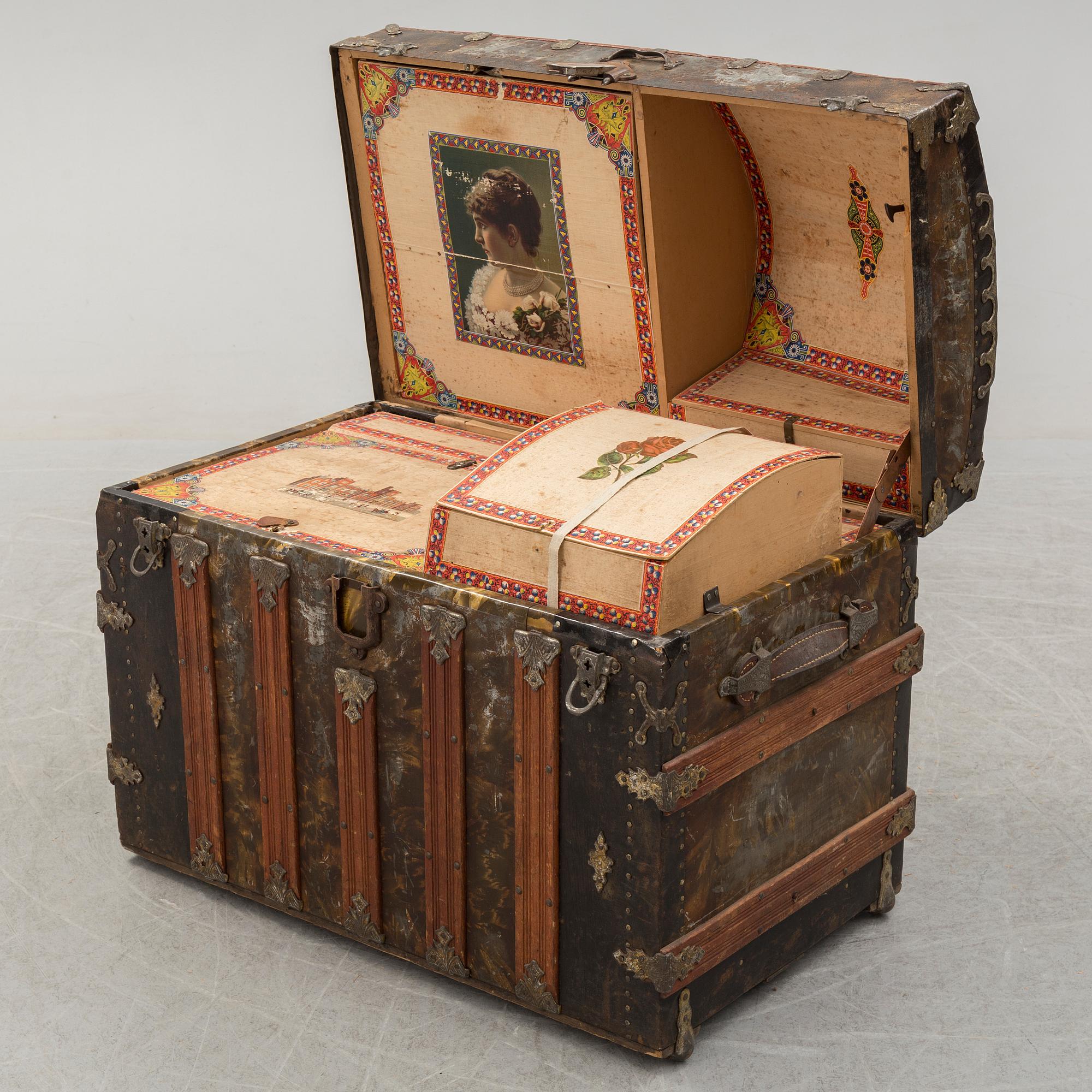 A late 19th century trunk.