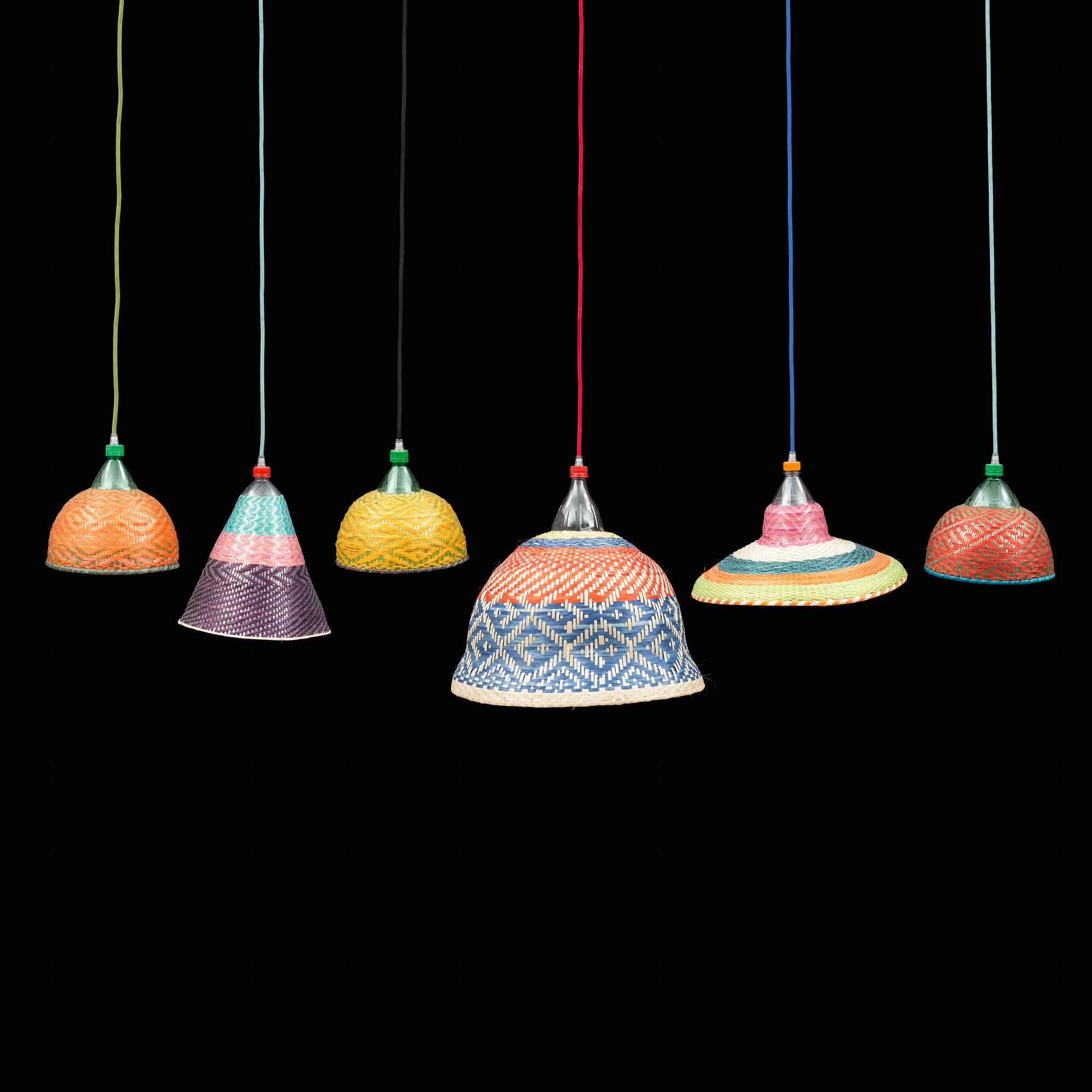 TAKLMPOR, sex stycken, "Petlamps", Colombia, 2012.