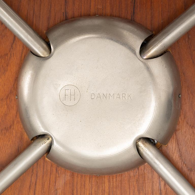 Arne Jacobsen, two teak veneered cahirs, Fritz Hansen, Denmark, 1960's.