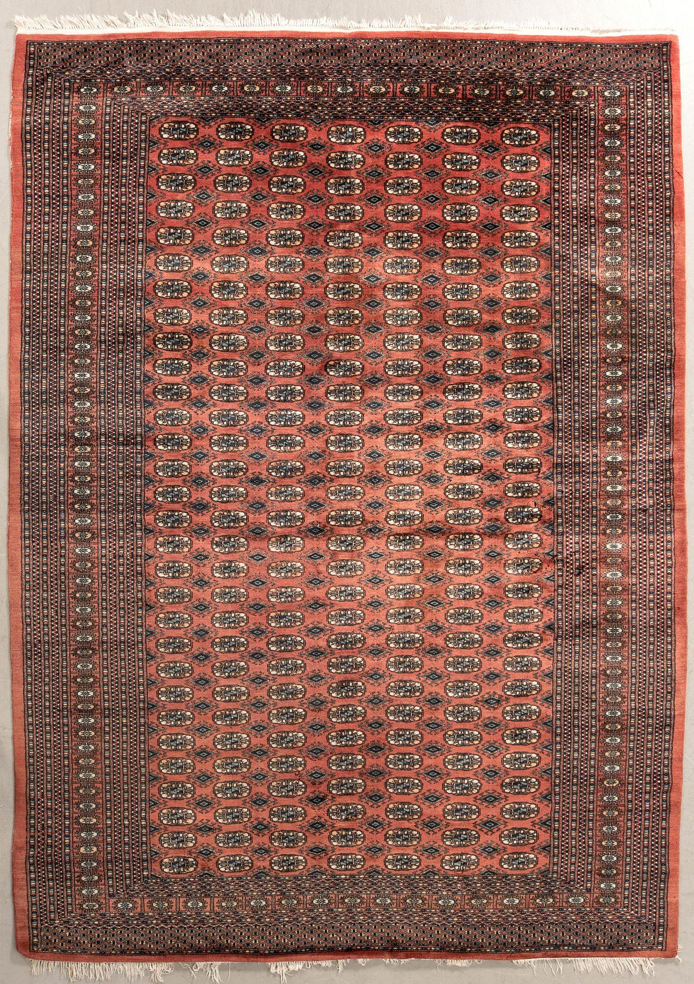 Matta, Orientalisk, 306 x 224 cm, old.