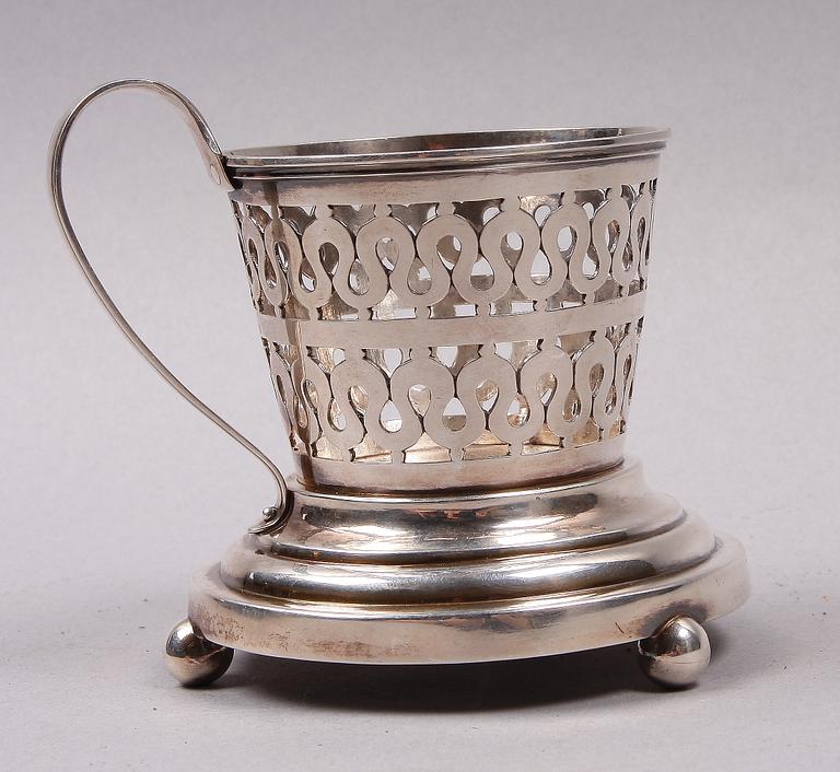 GLASHÅLLARE, silver, St Petersburg, 1800-tal.