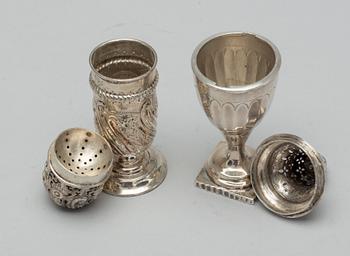 STRÖARE, 2 st, silver bl.a London, England.