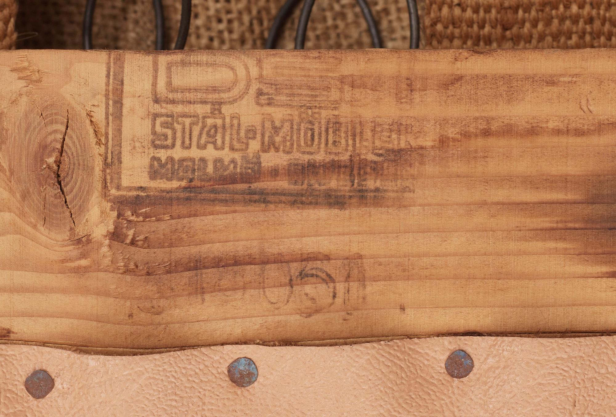 KARMSTOLAR, 2 st, DS Möbler Malmö. 1900-talets mitt.