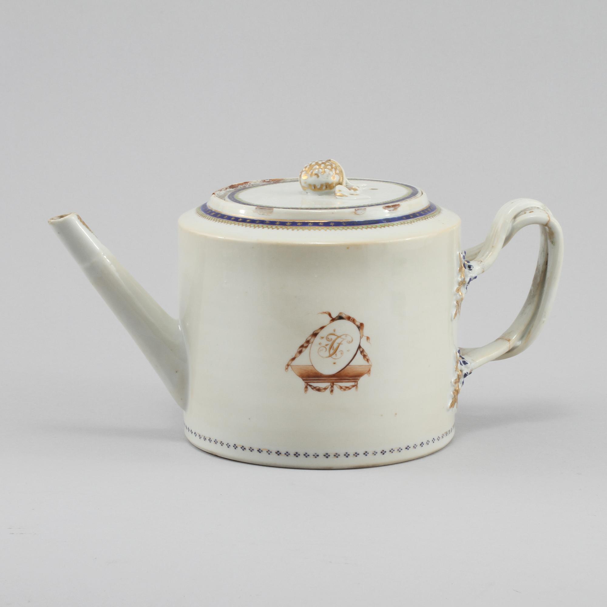 TEKANNA, porslin, Kina, 1700-tal.