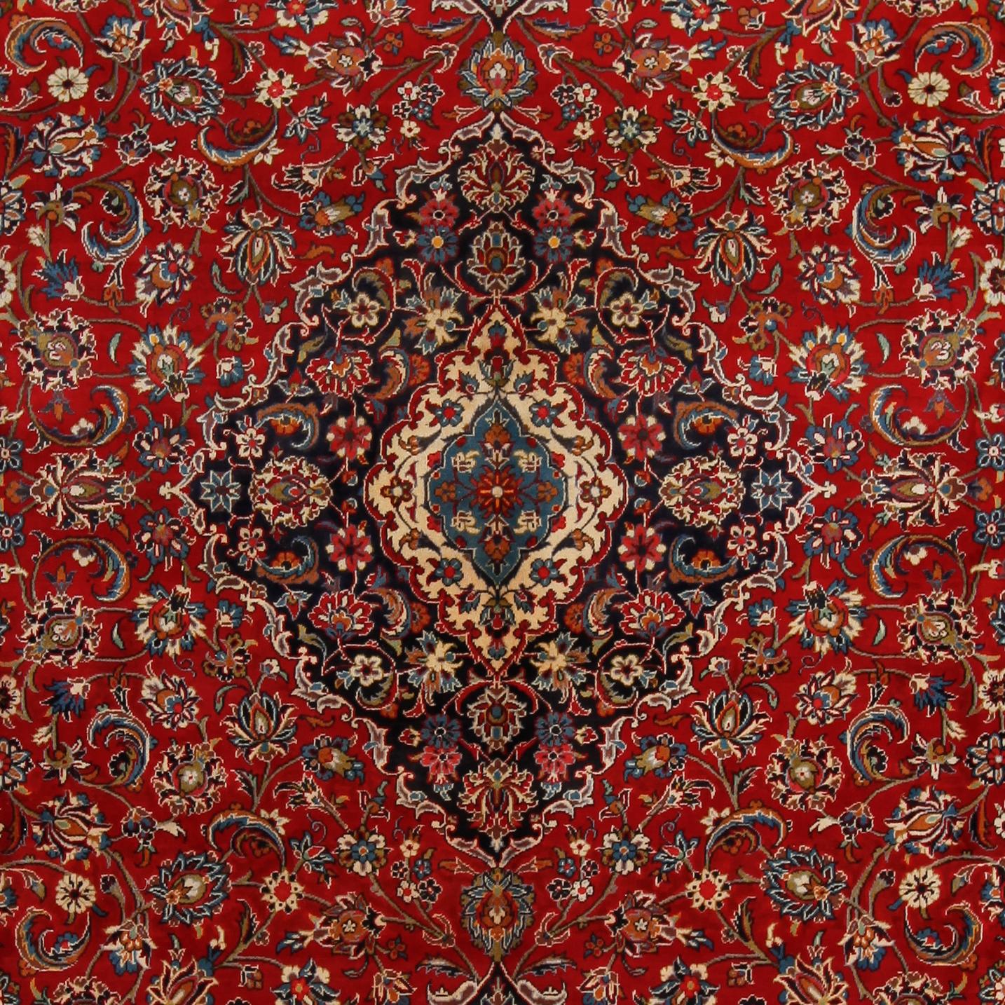 MATTA, Keshan, ca 412 x 300 cm.