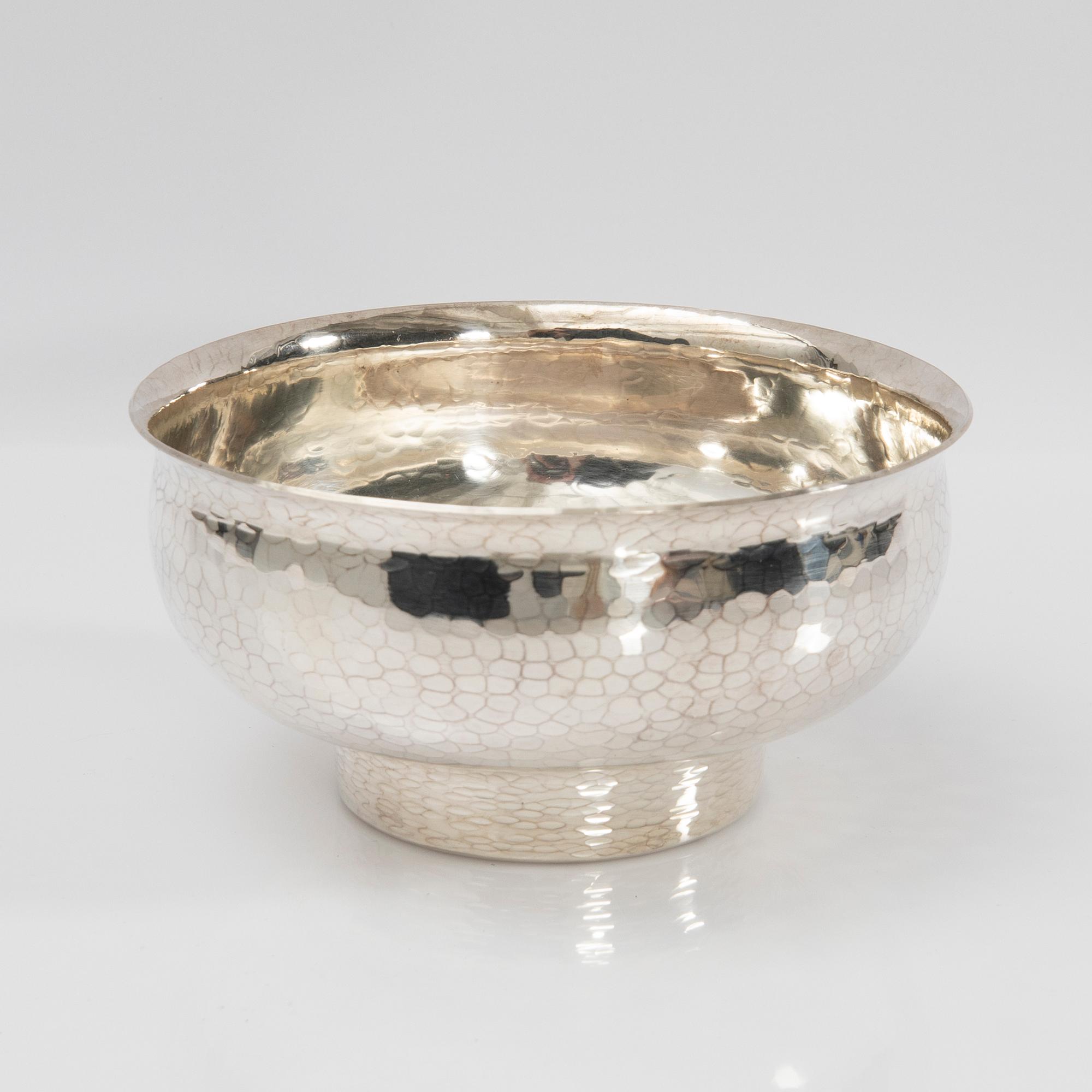Atelier Borgila, Bowl, sterling silver, 1998.