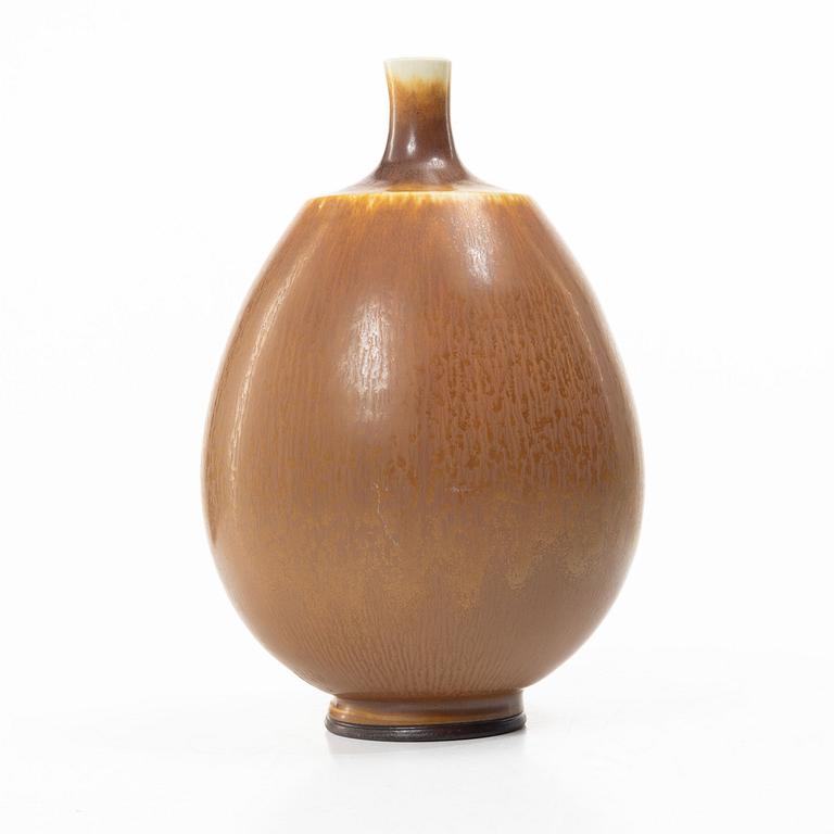 Berndt Friberg, a vase, Gustavsberg Studio, 1977.