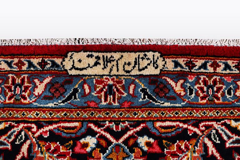A carpet, Keshan, ca 353 x 240 cm.