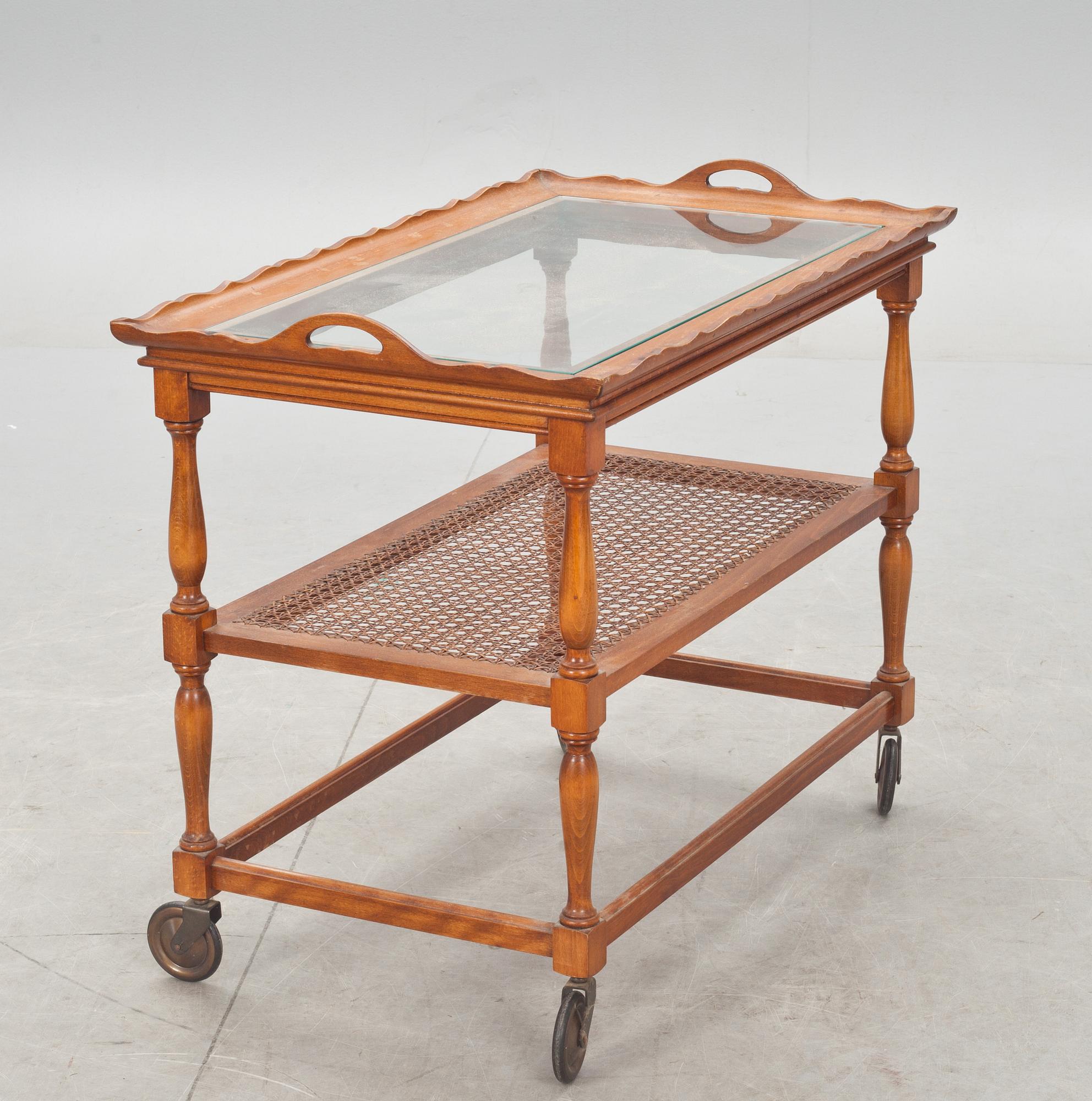 SERVERINGSVAGN, 1900-tal.